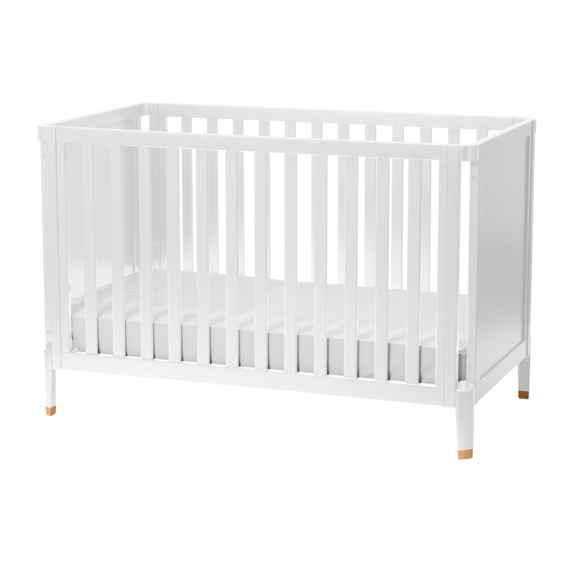 Little Seeds Aster 4-in-1 Convertible Crib - White