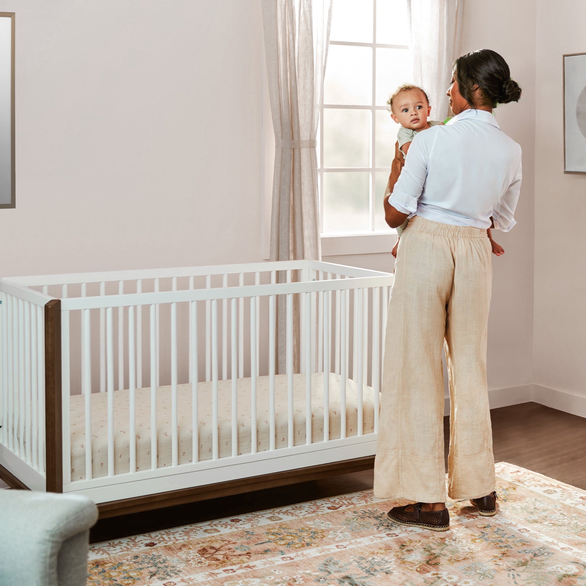 Little Seeds Laurel 4-in-1 Convertible Crib