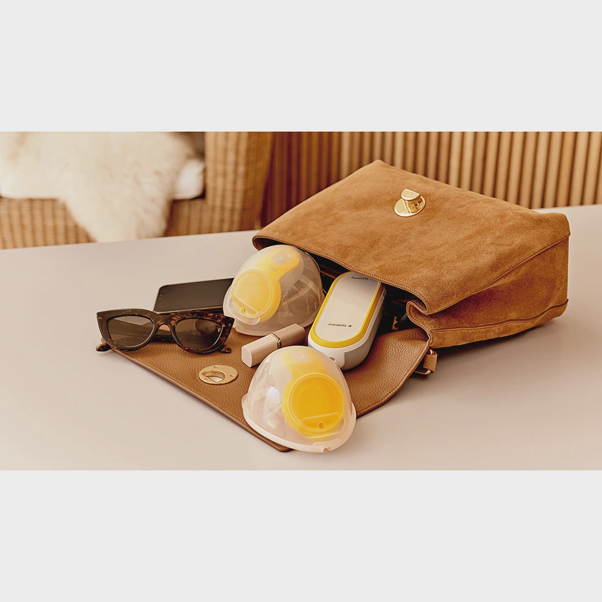 Freestyle Hands-Free Breast Pump