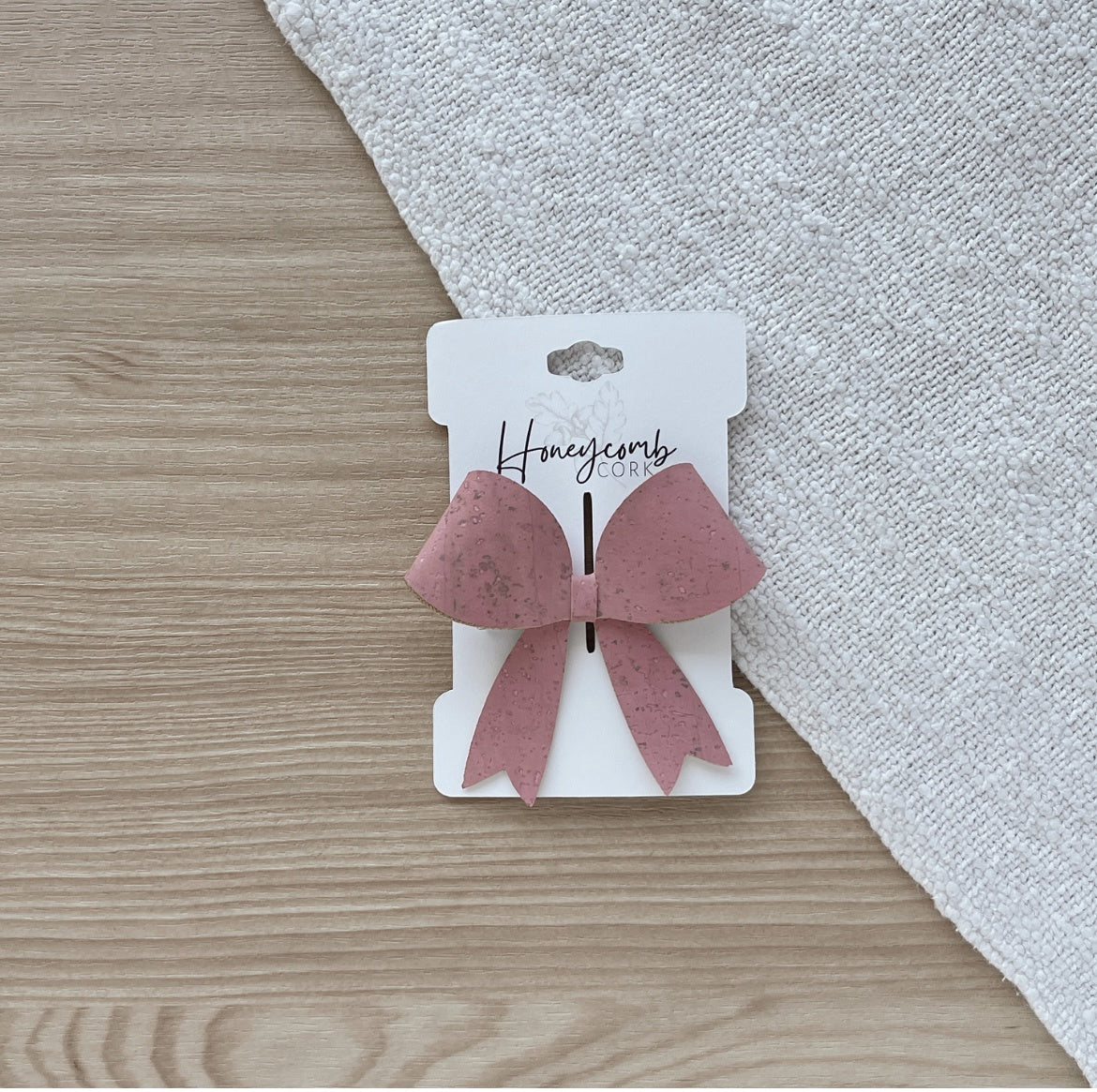Honeycomb Cork Stella Bow