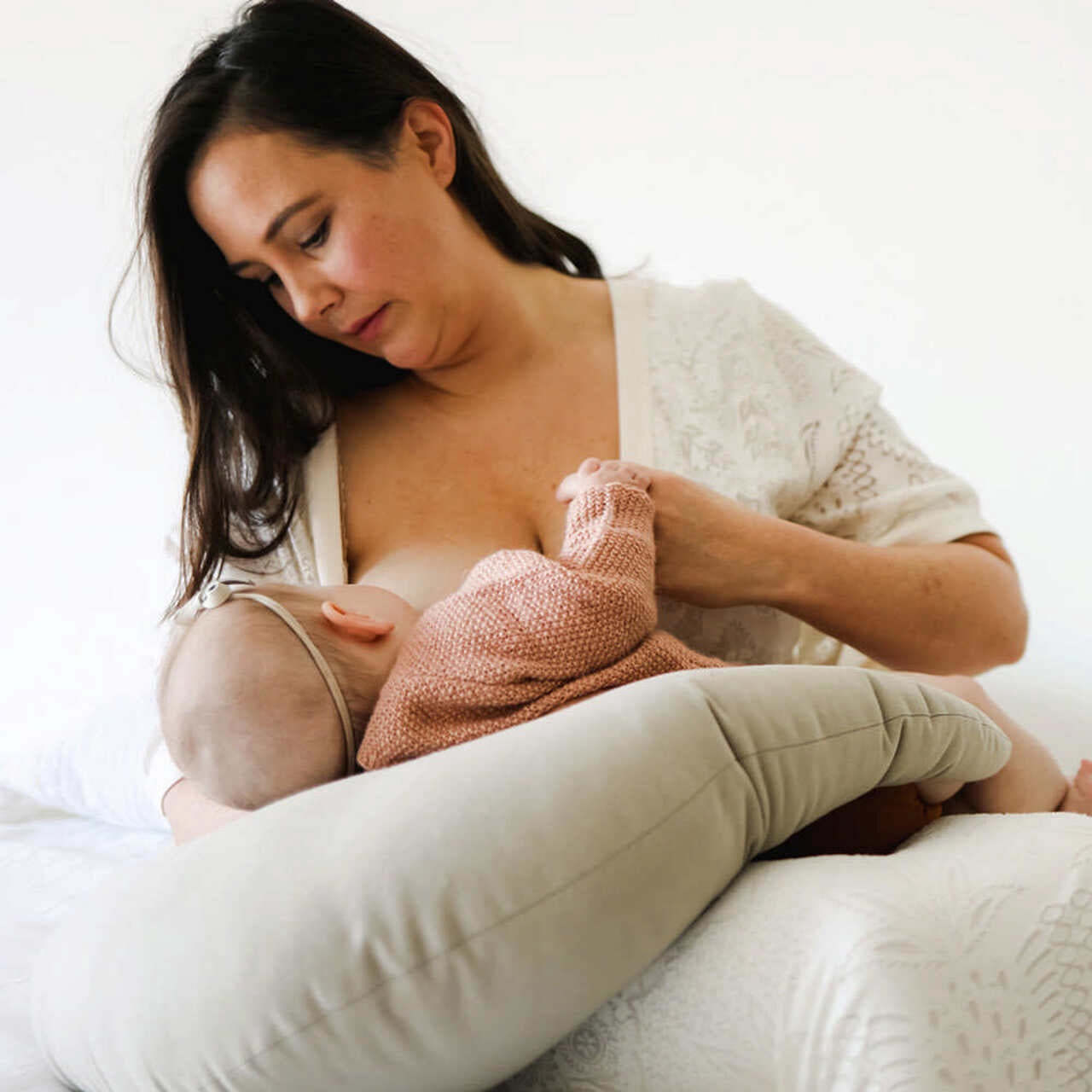 Snuggle Me Feeding + Support Pillow - Birch