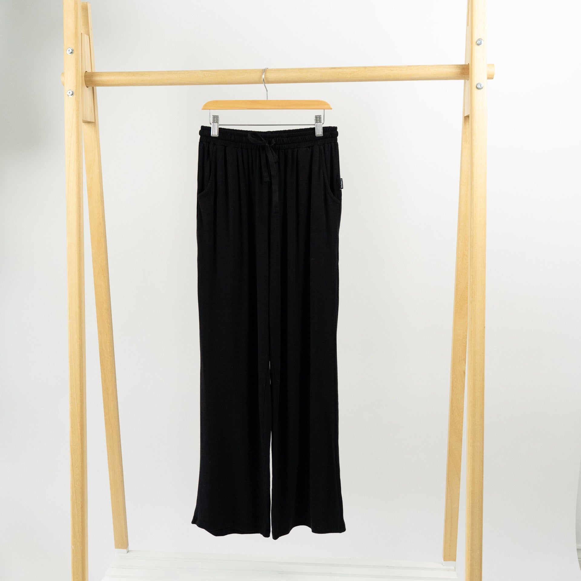 Women's Wide Legged Pants - Raven