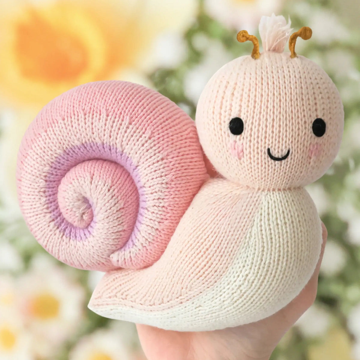 Cuddle + King Baby Snail (Peony)
