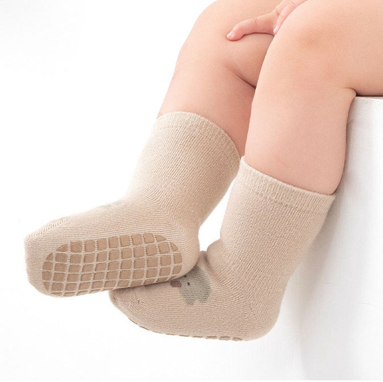 Cozy Non-Slip Socks (2 pack) - Trees / Dots