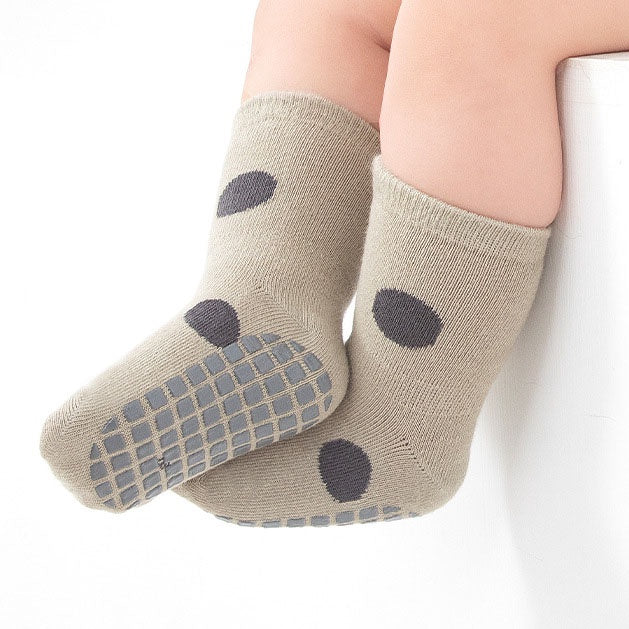 Cozy Non-Slip Socks (2 pack) - Trees / Dots