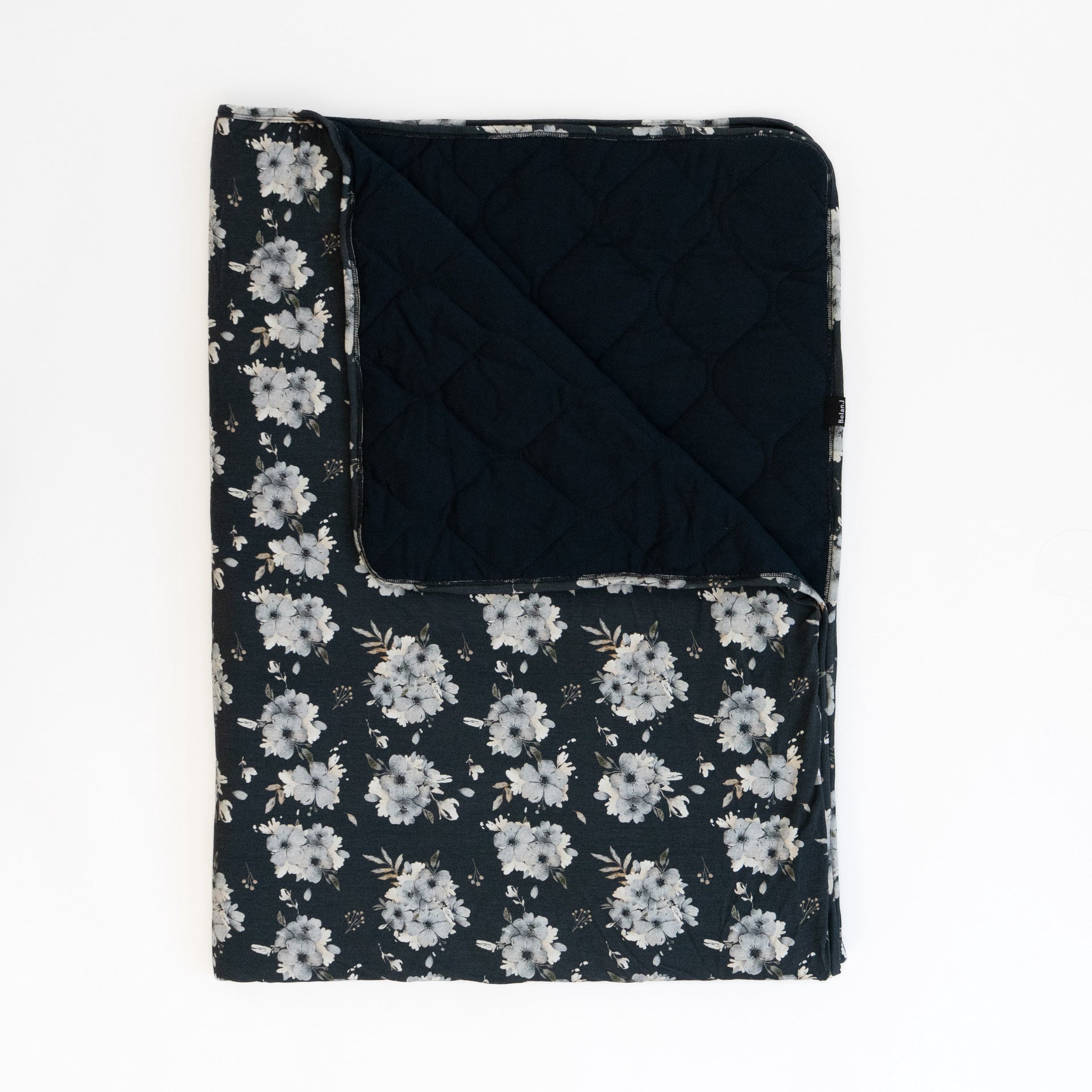 2.5 TOG Dreamer Blanket - Dark Floral