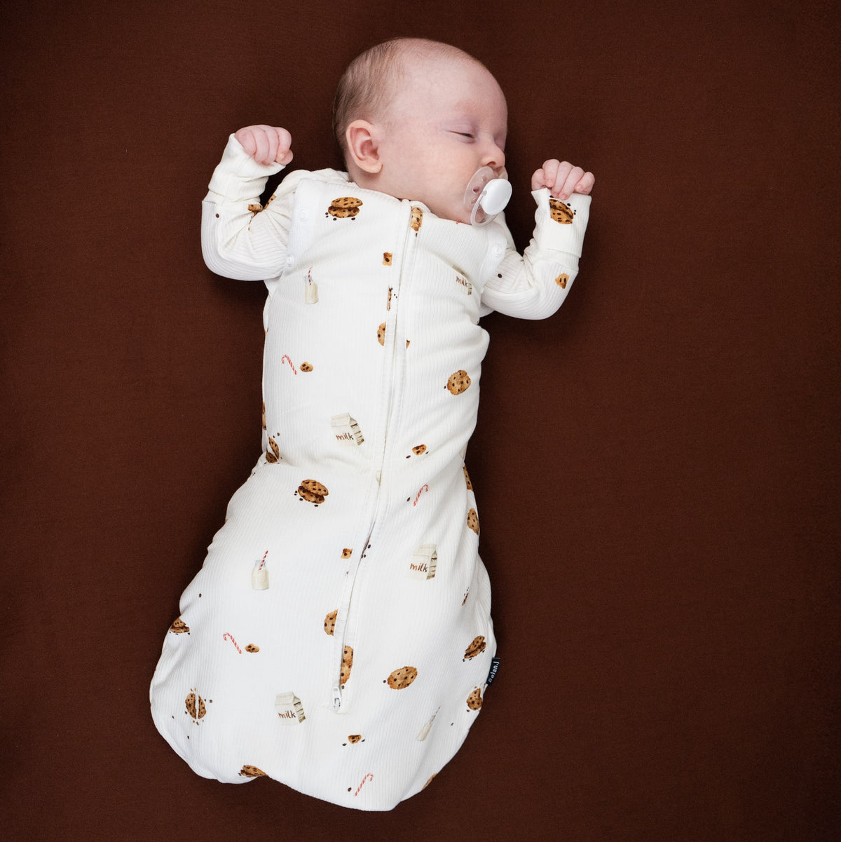 1.0 TOG Ribbed Bamboo Convertible Swaddle Sack - Milk & Cookies