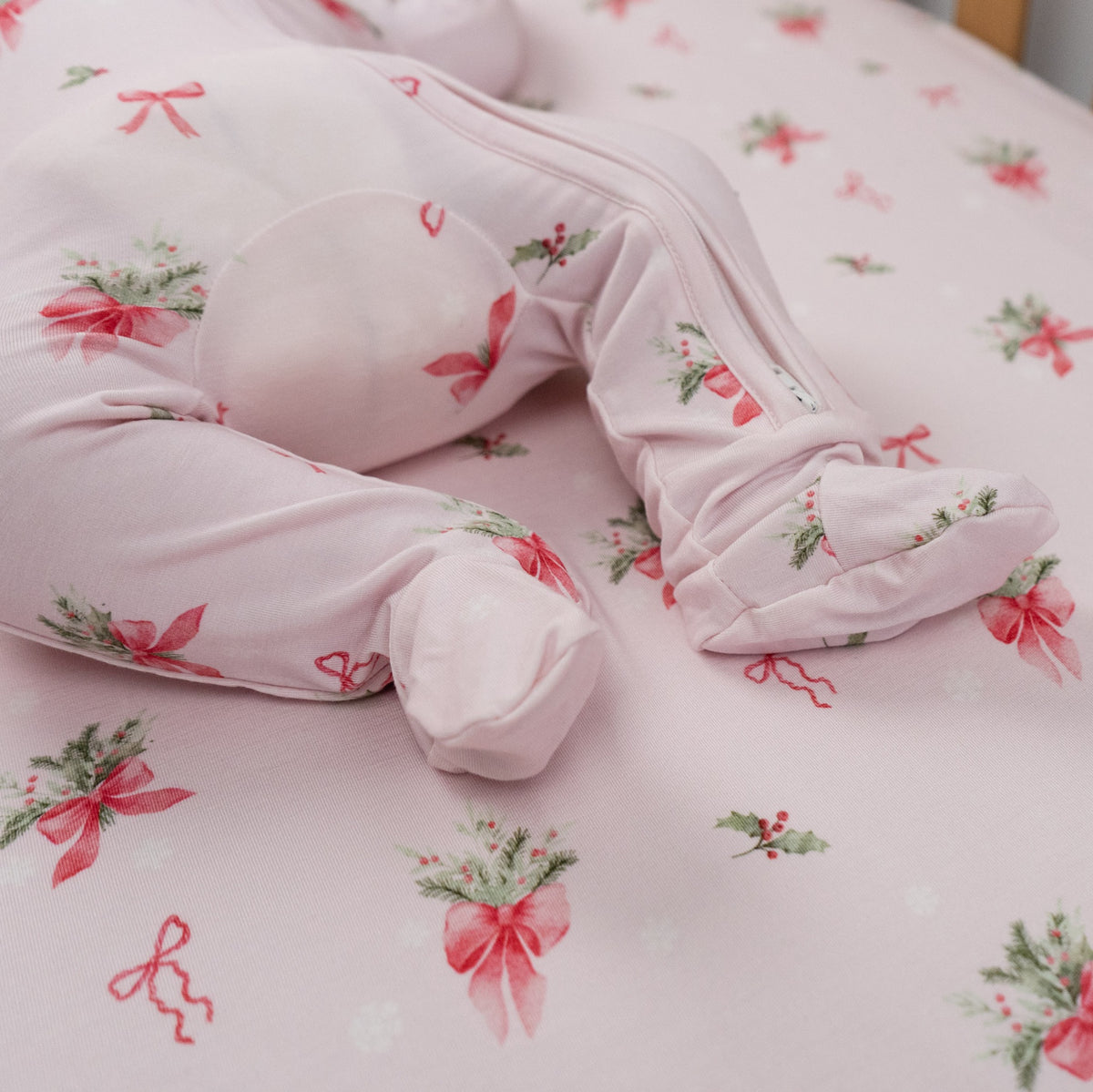Footed Zipper Sleeper - Pink Bows