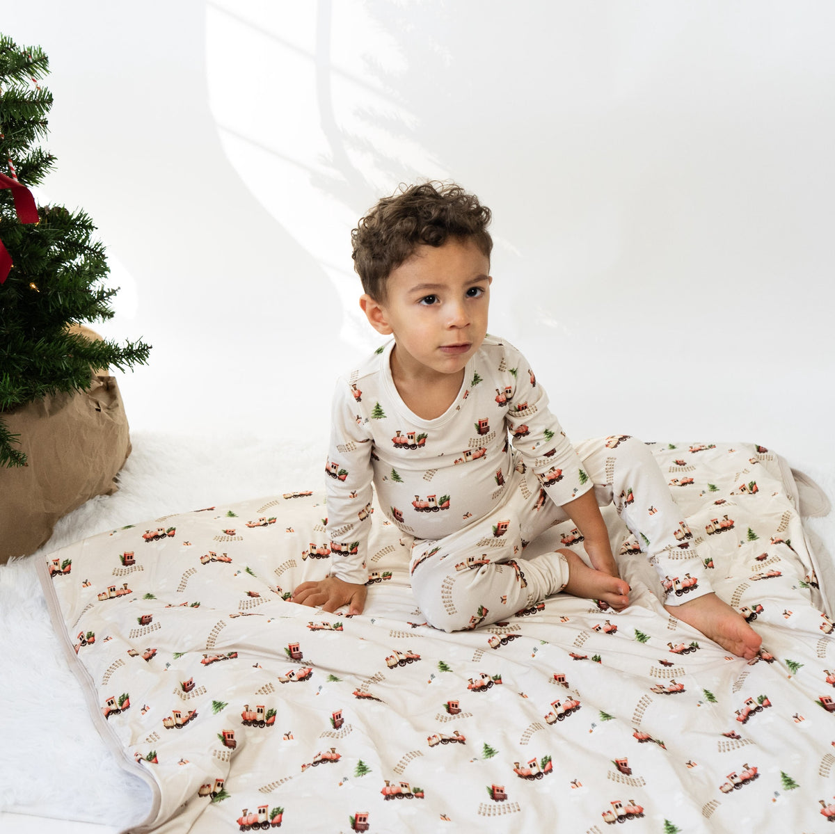 1.0 TOG Child Blanket - Christmas Train / Oat