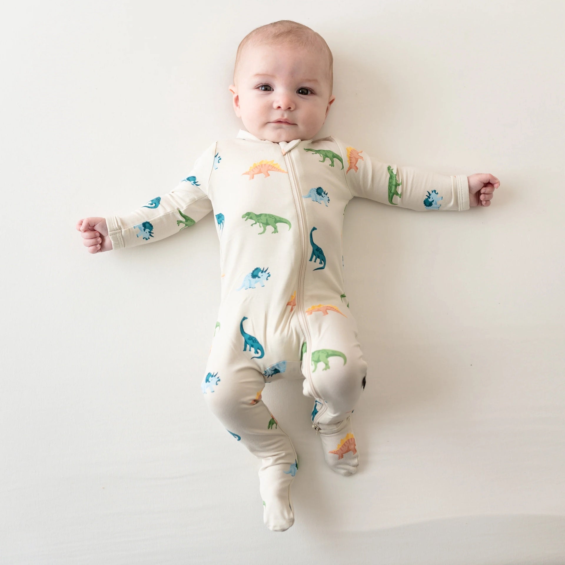 Kyte Baby Zippered Footie - Ecru Roar