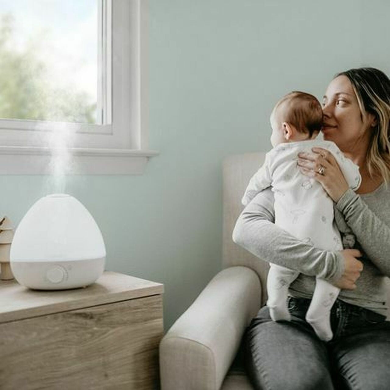 FridaBaby BreatheFrida - 3-in-1 Humidifier, Diffuser + Nightlight