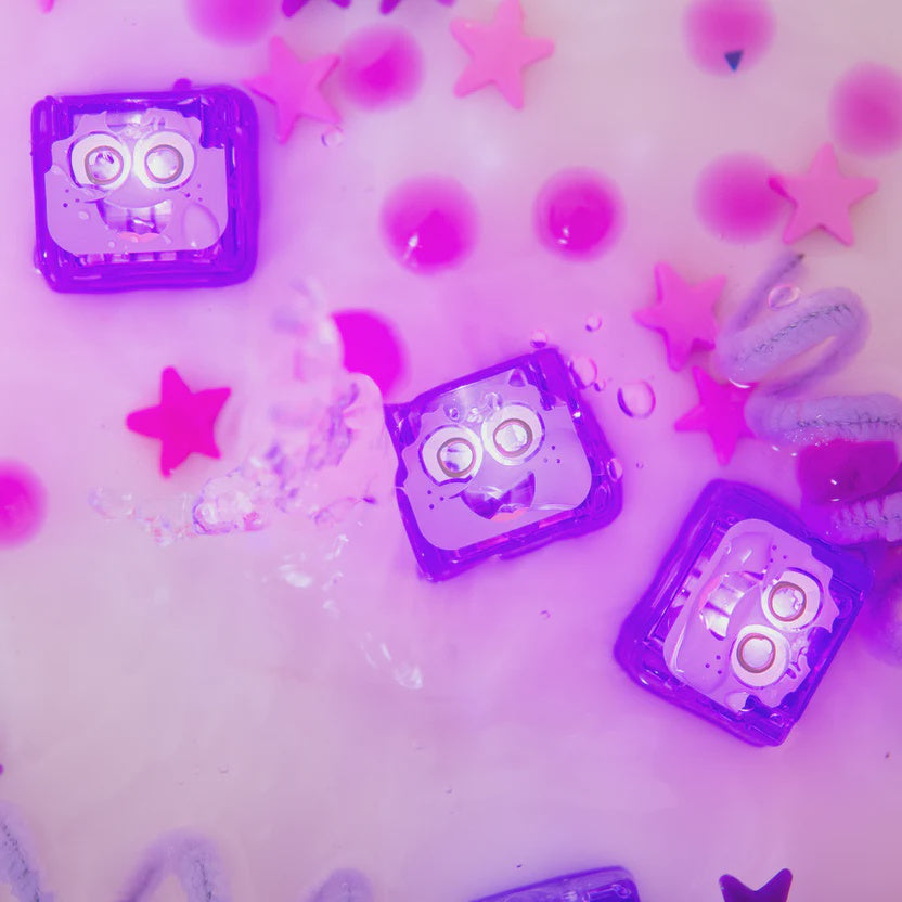 Glo Pals Light Up Cubes - Lumi