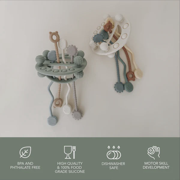 noüka Space Pull Toy
