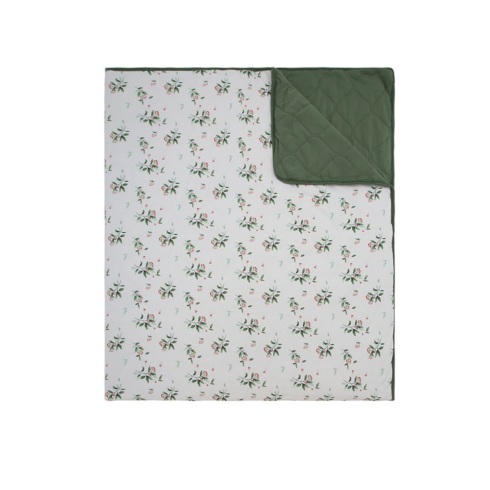 2.5 TOG Family Blanket - Holly Berries / Evergreen