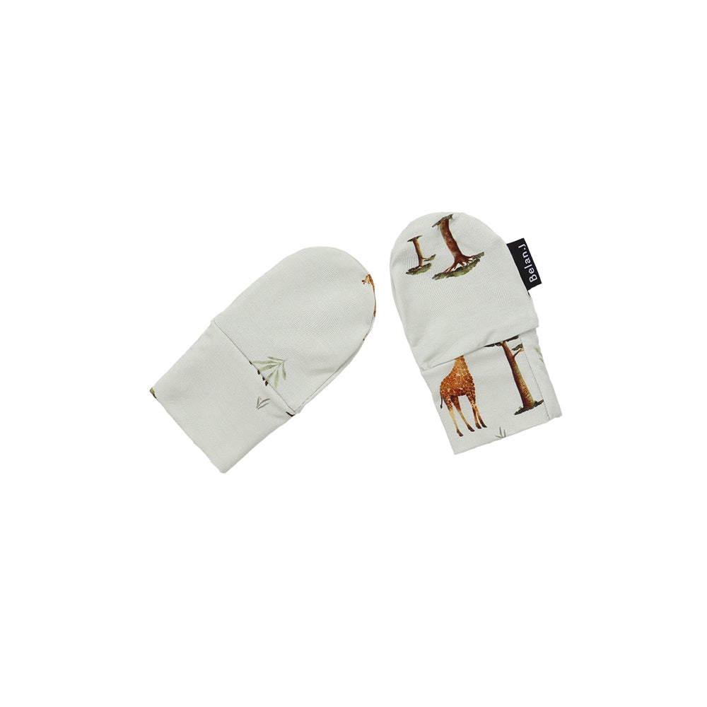 Non-Scratch Mitten - Giraffes