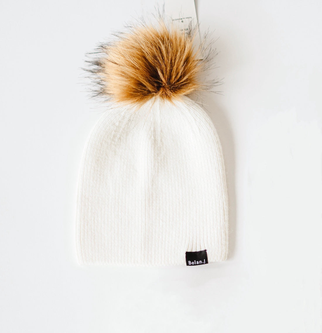 Kids Beanie with faux fur pompom - White (2-8yr)