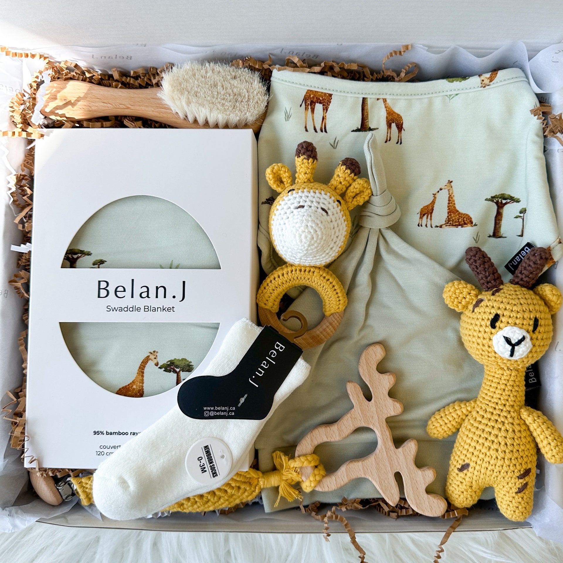 Baby Gift Box - Giraffes (Swaddle Blanket)