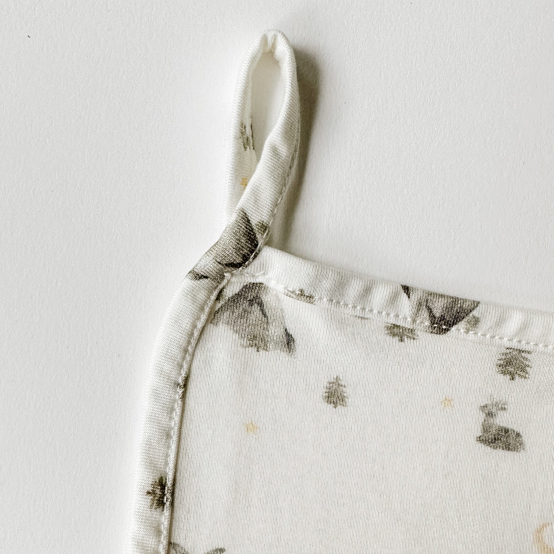 Single Layer Lovey - Night Mountains