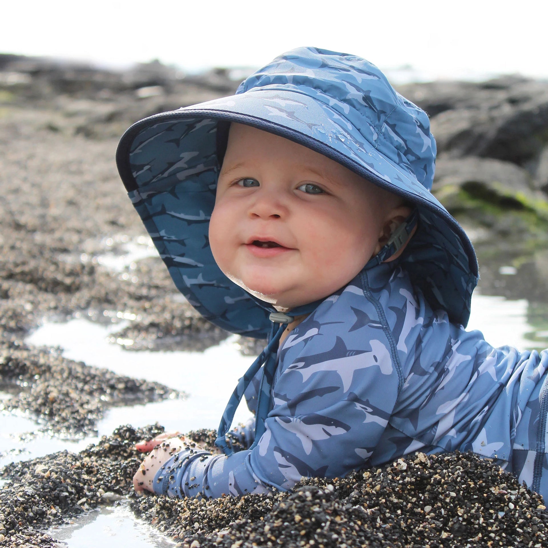 Jan & Jul Aqua-Dry Xplorer Hat - Sharks w/ Navy Trim