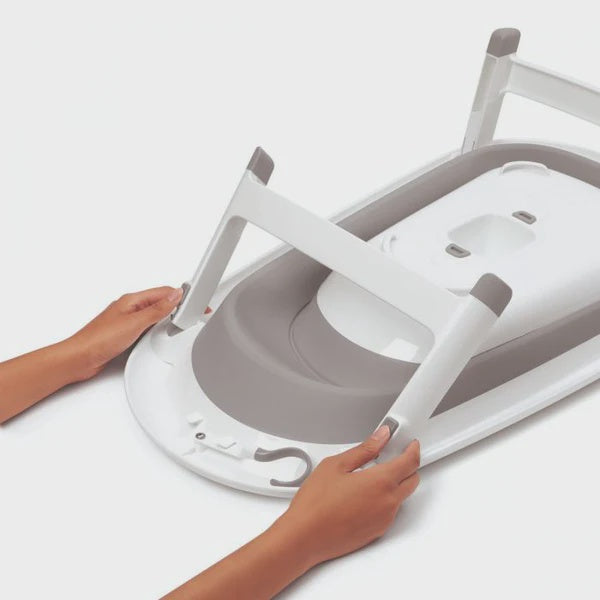 OXO Tot Splash & Store Bath Tub