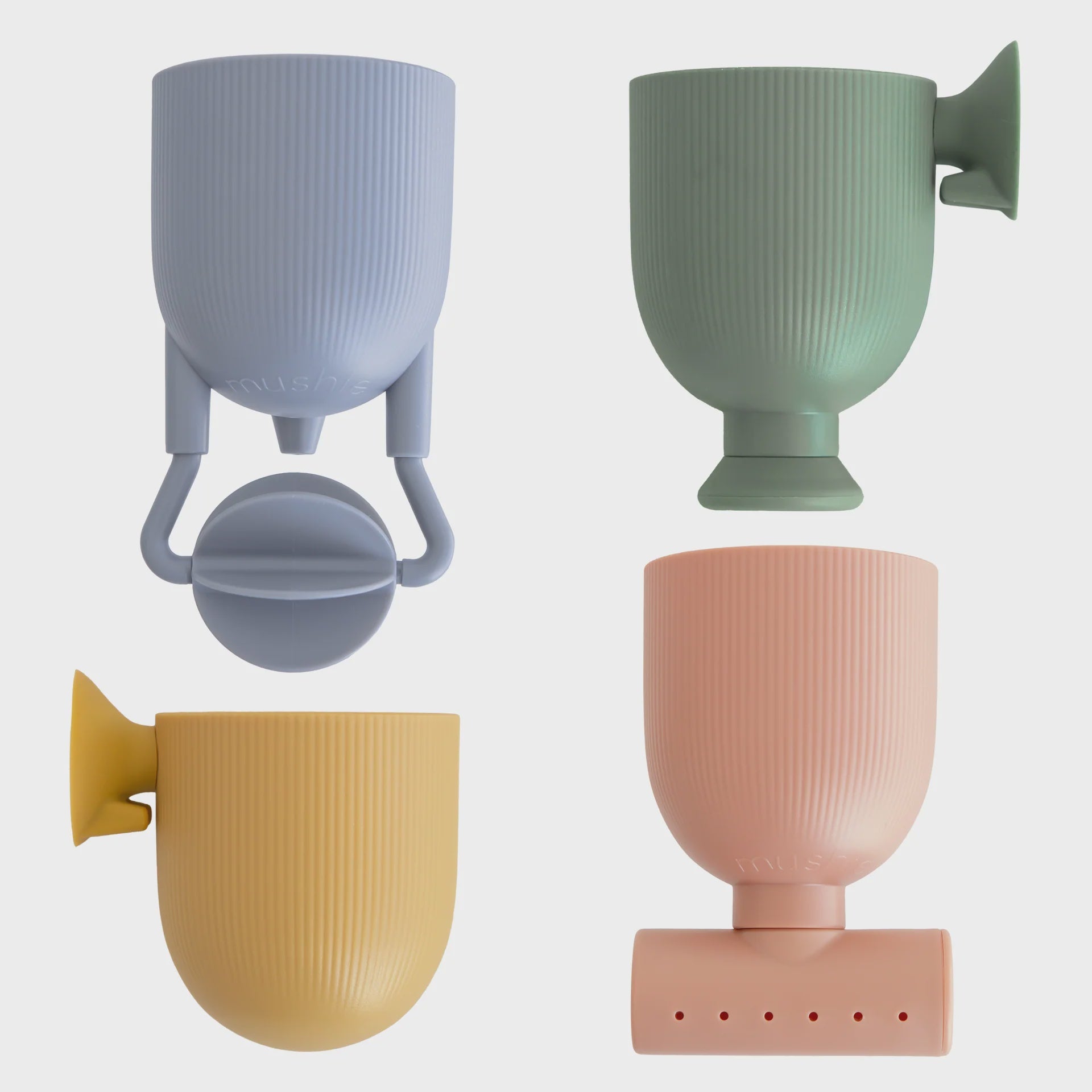 Mushie Pour and Play Bath Set