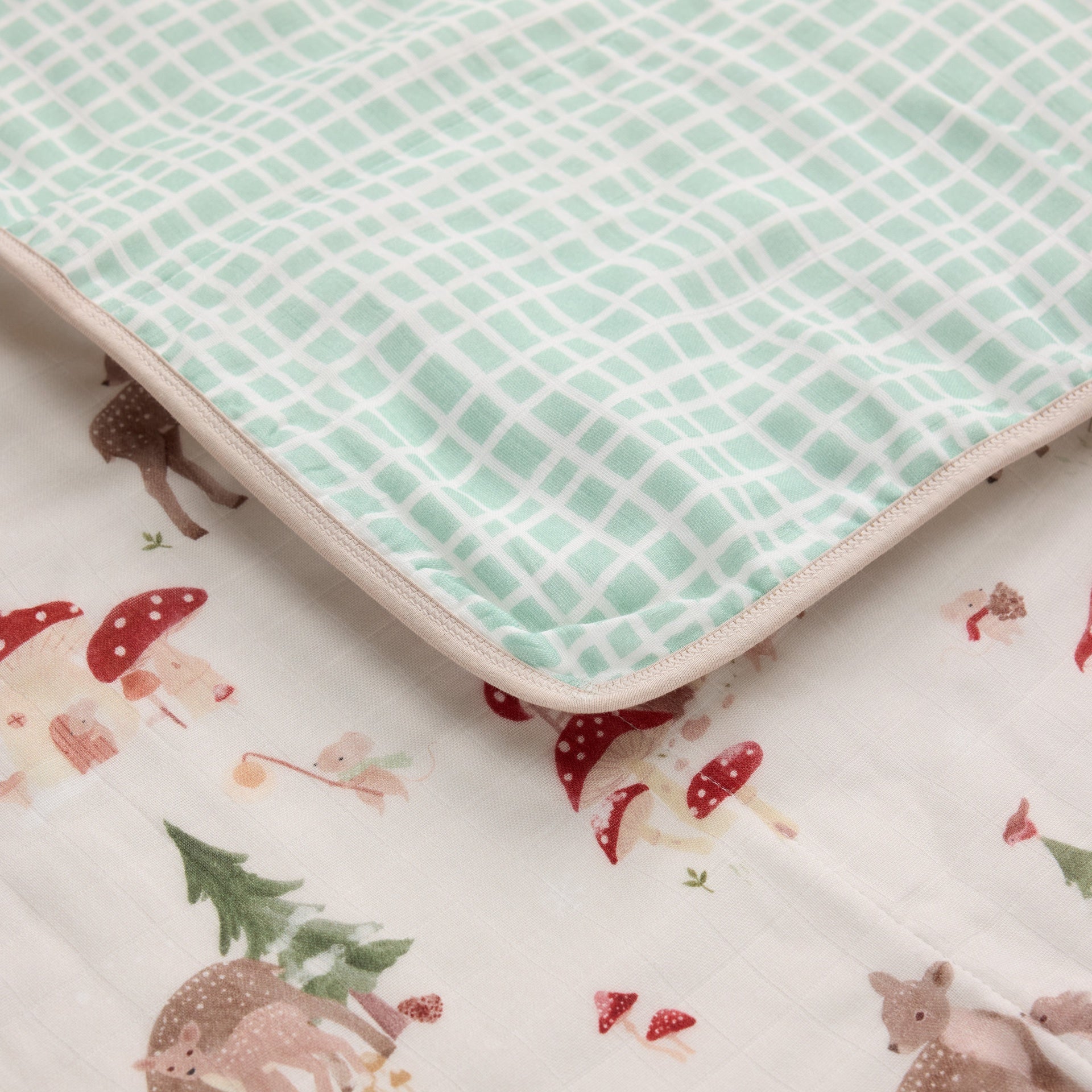 Loulou Lollipop Muslin Quilt - Forest Families