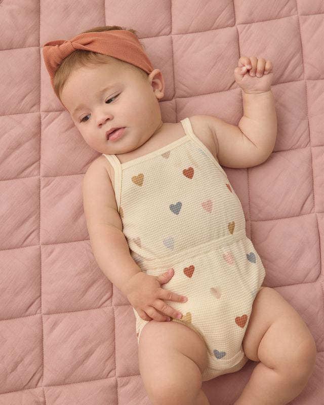 Quincy Mae Waffle Cinch Romper - Confetti Hearts