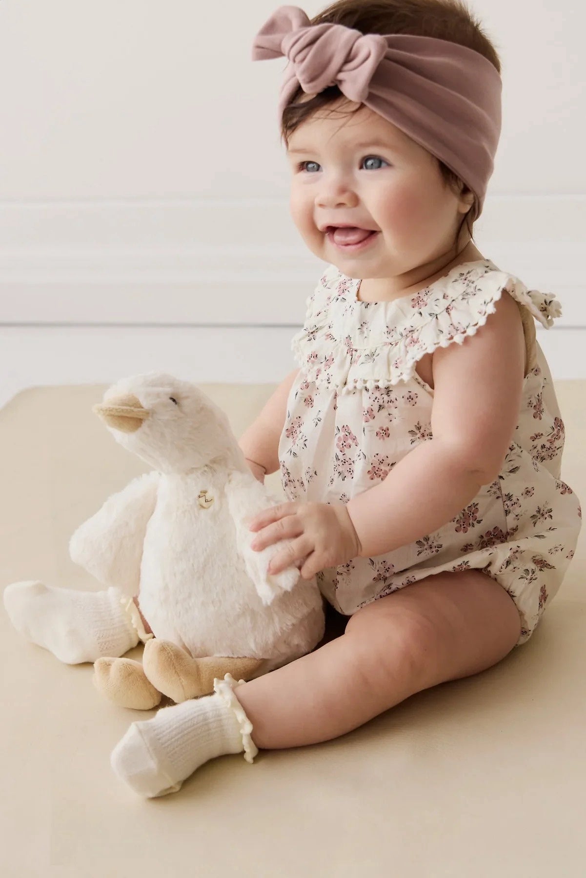 Snuggle Bunnies Rose the Duck