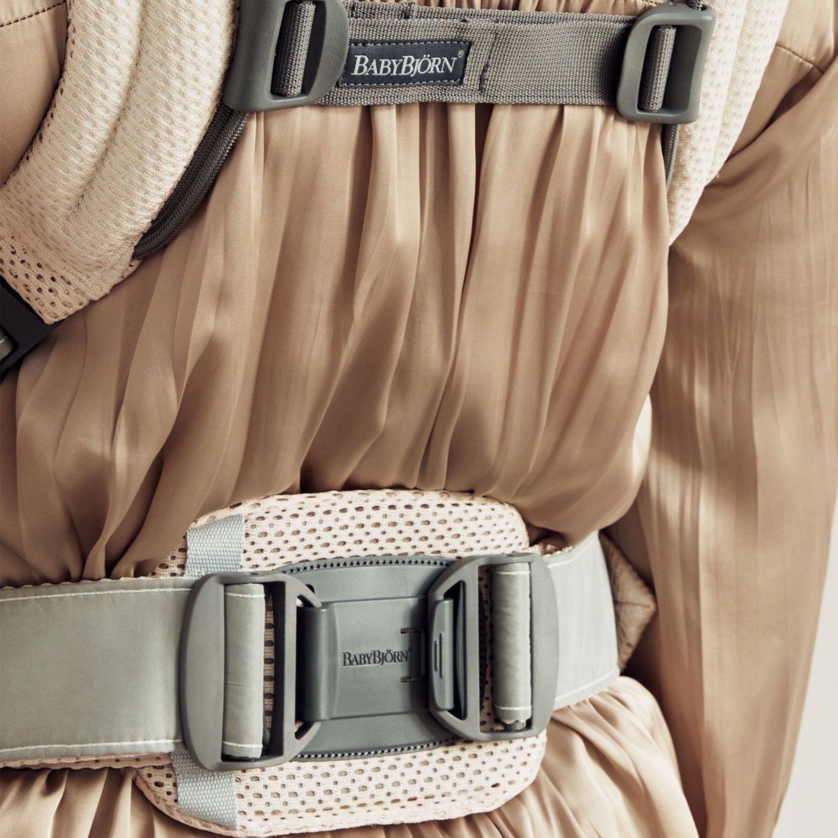 Baby Bjorn Carrier Harmony - 3D Mesh