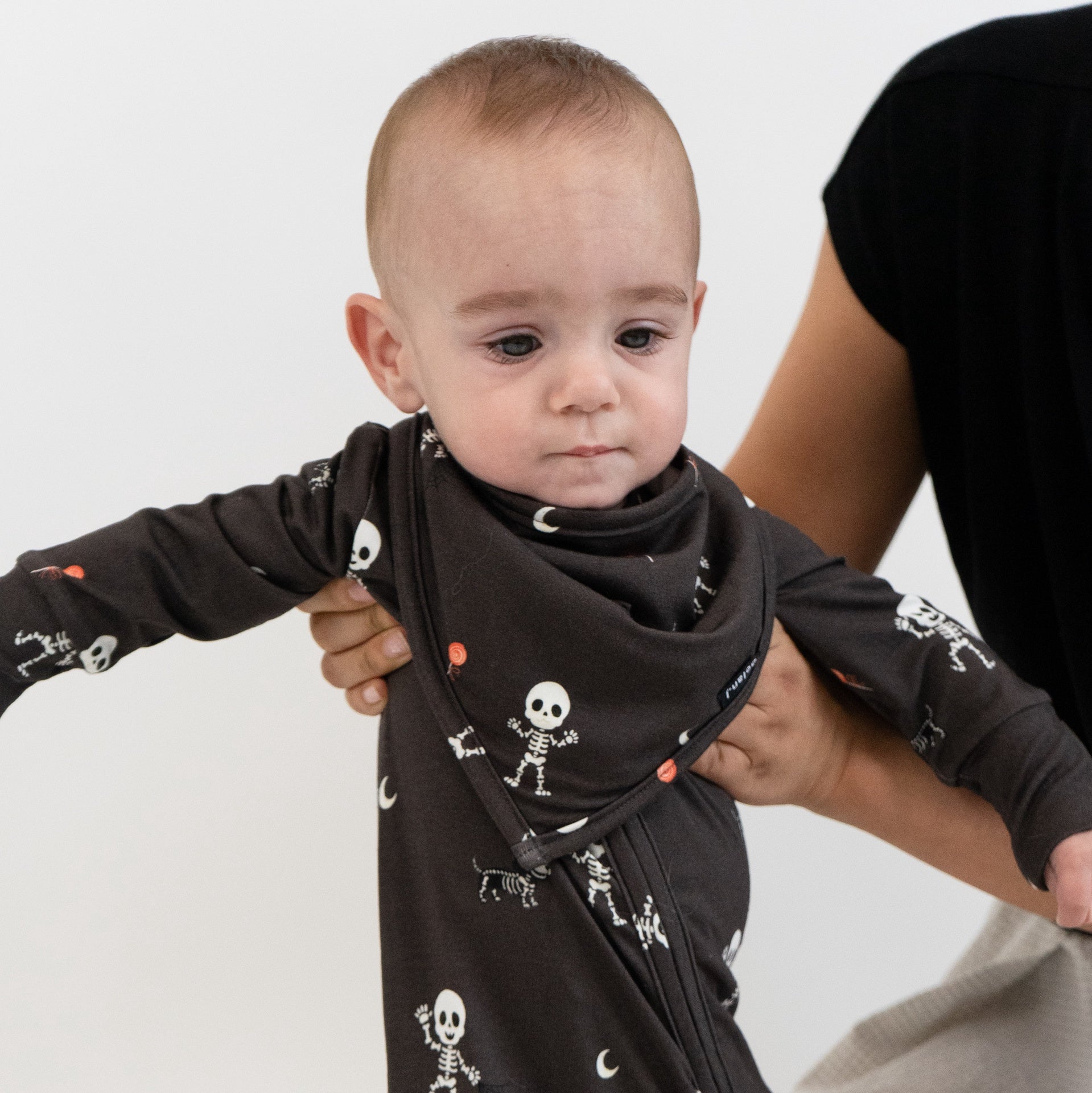 Bandana Bib - Skullies