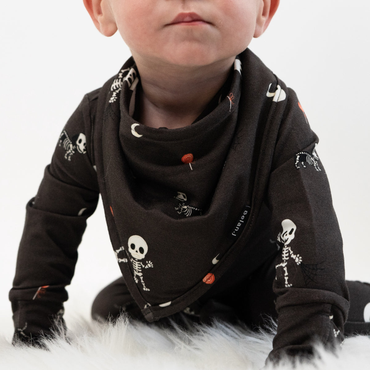 Bandana Bib - Skullies