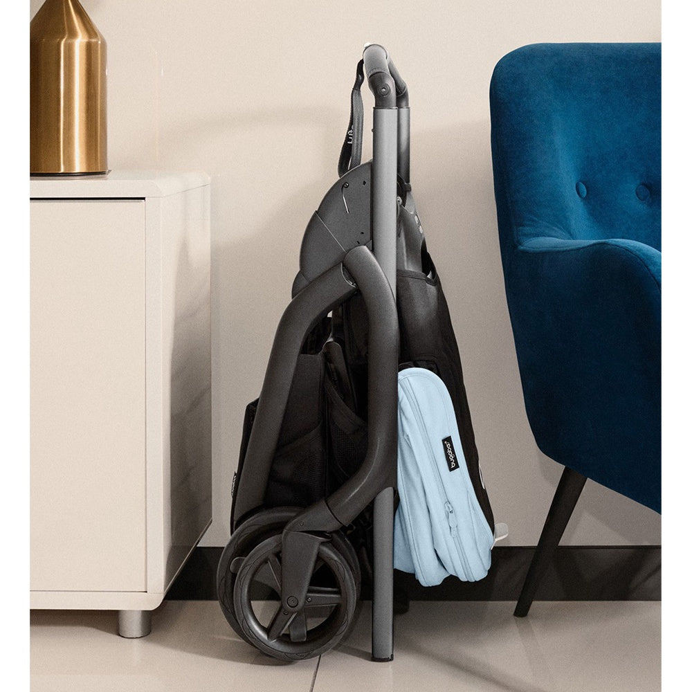 Dragonfly folded stroller