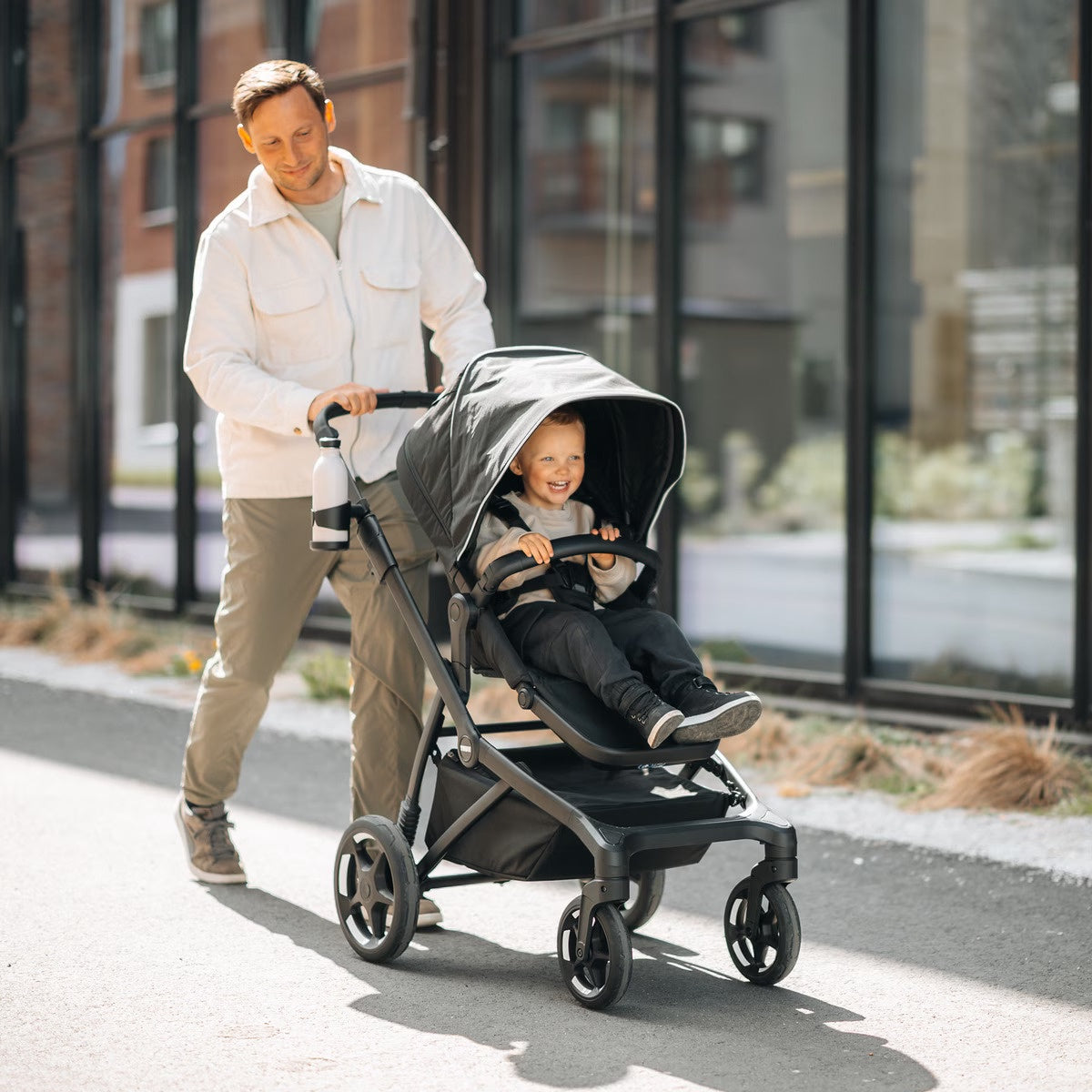 Thule Sleek 2 Stroller outside 