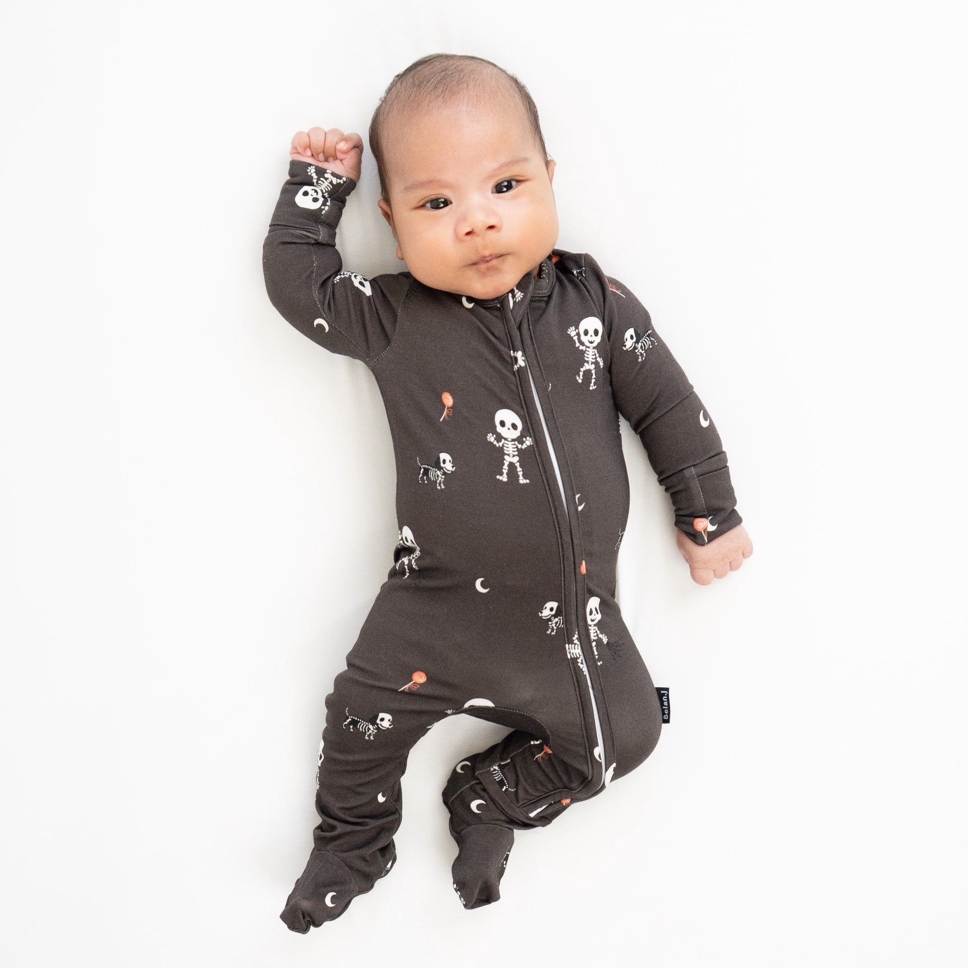 Footed Zipper Sleeper - Skullies