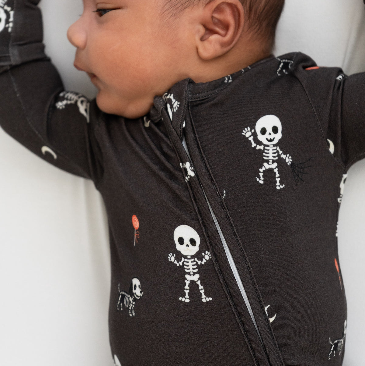 Footed Zipper Sleeper - Skullies
