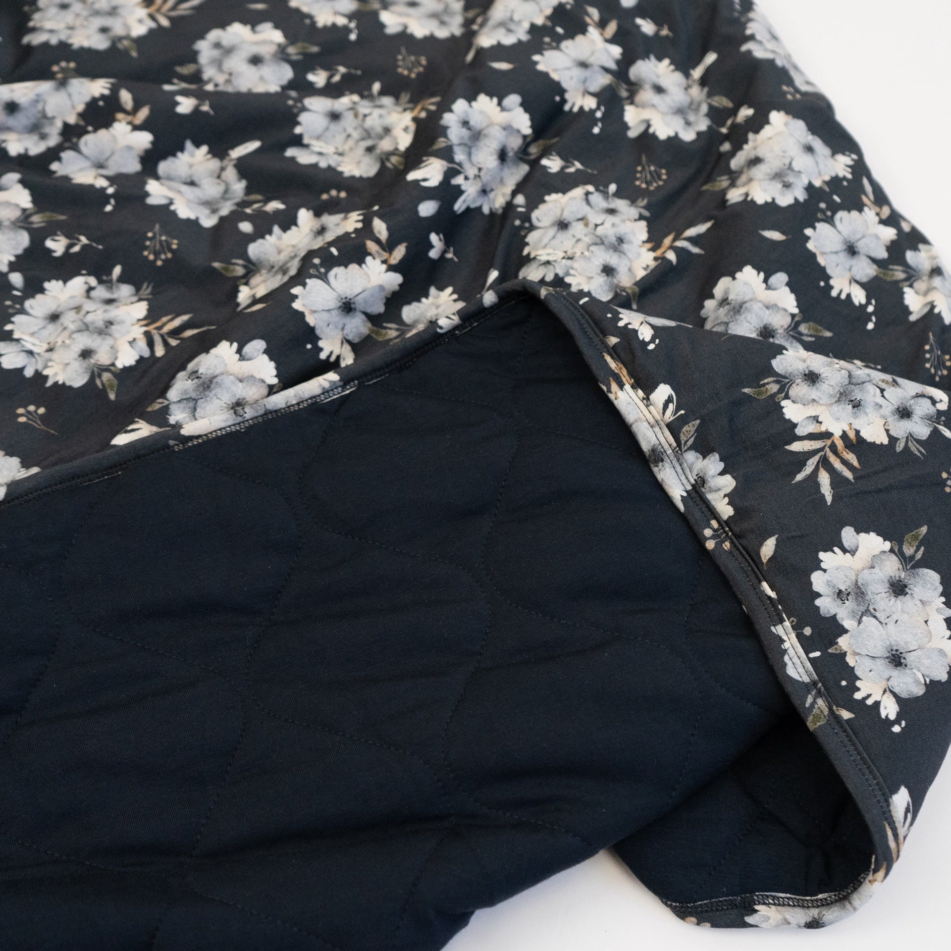 2.5 TOG Dreamer Blanket - Dark Floral