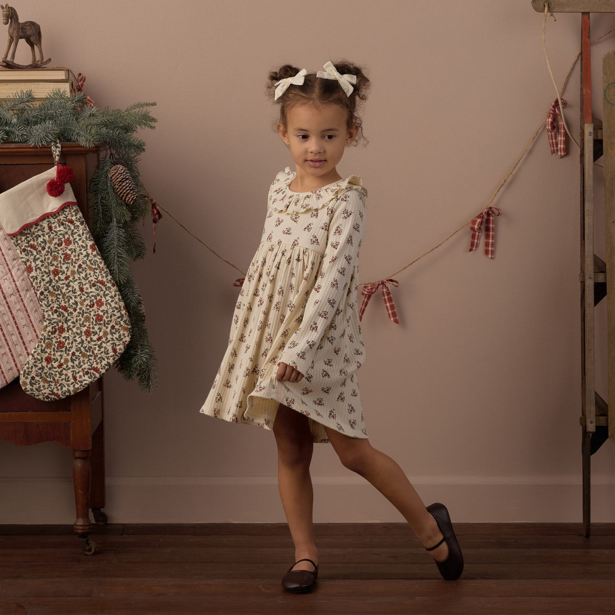 Rylee + Cru Ruffle Collar Dress - Ruby Bloom