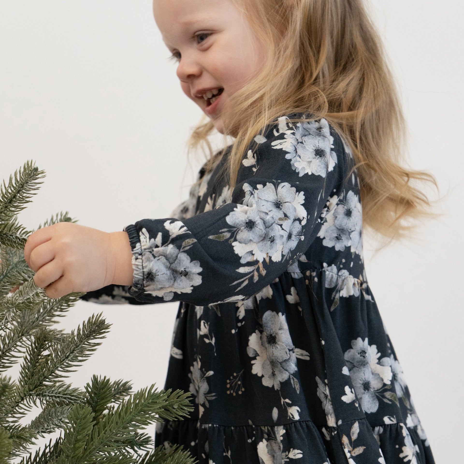 Long Sleeve Tiered Dress - Dark Floral