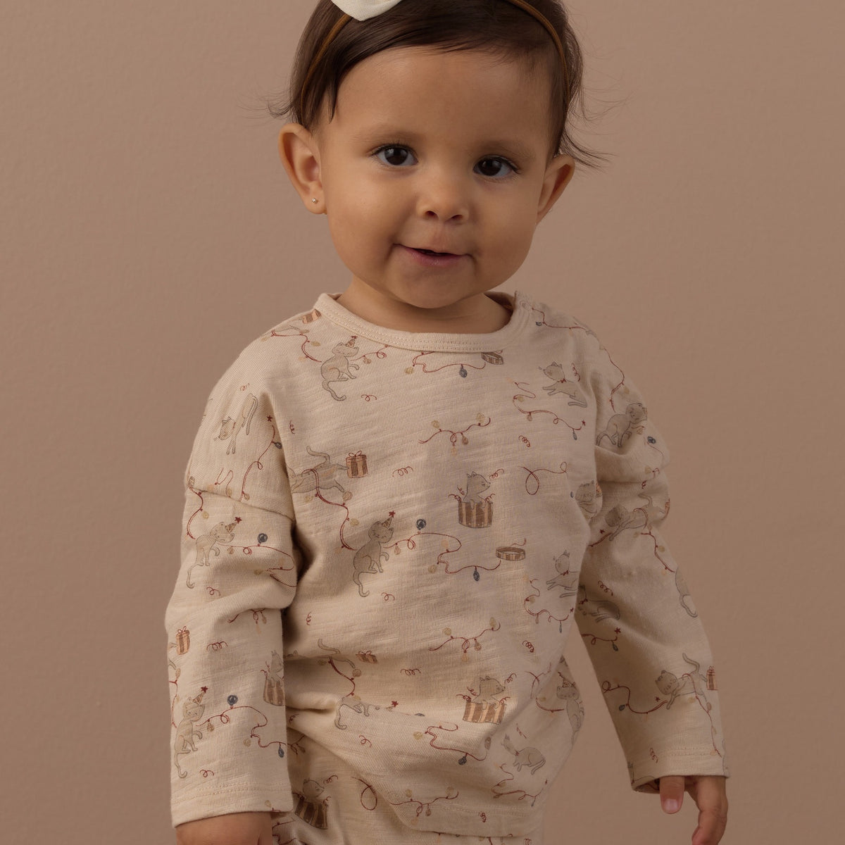 Rylee + Cru Long Sleeve Tee + Pant Set - Kitties