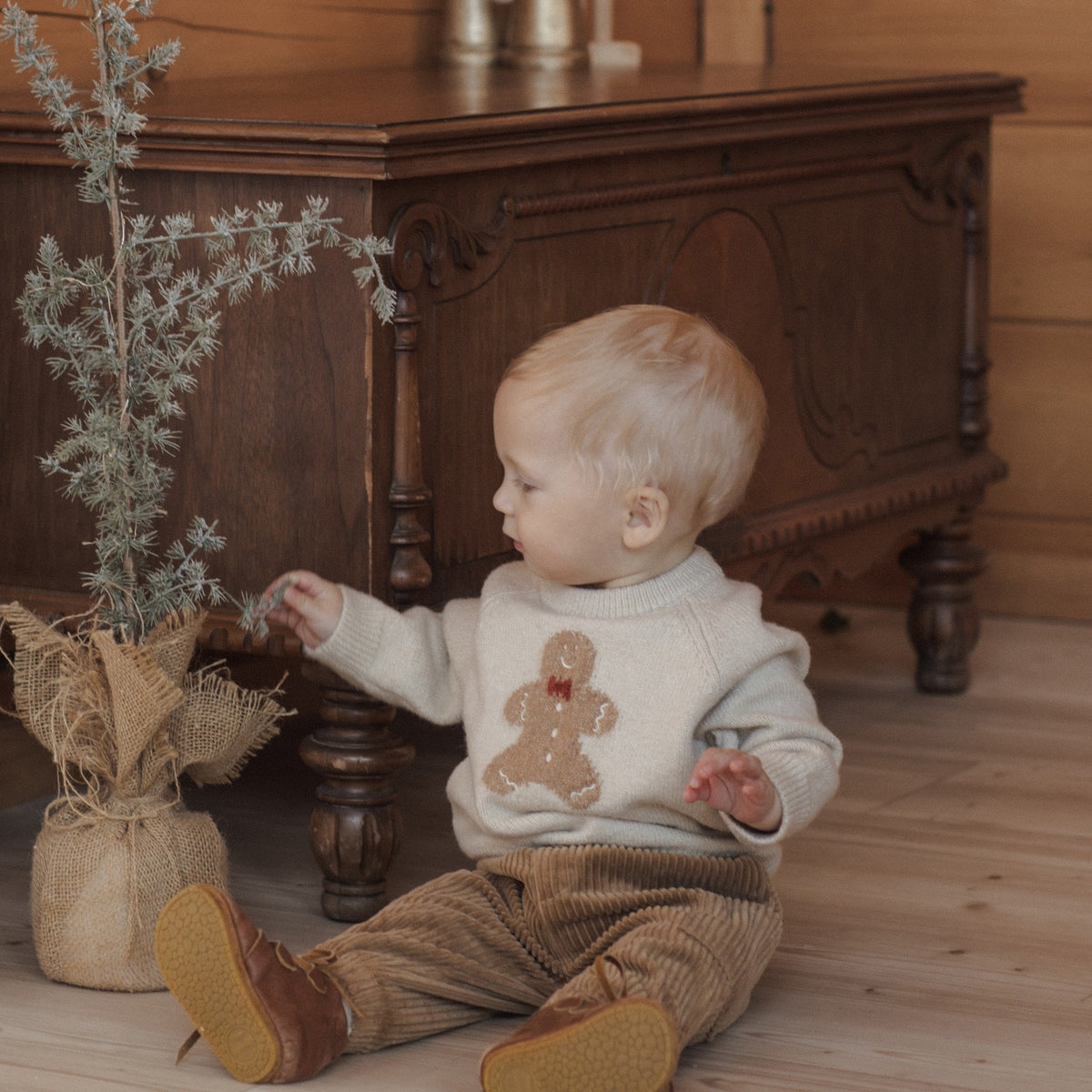 Rylee + Cru Relaxed Raglan Sweater - Gingerbread Man