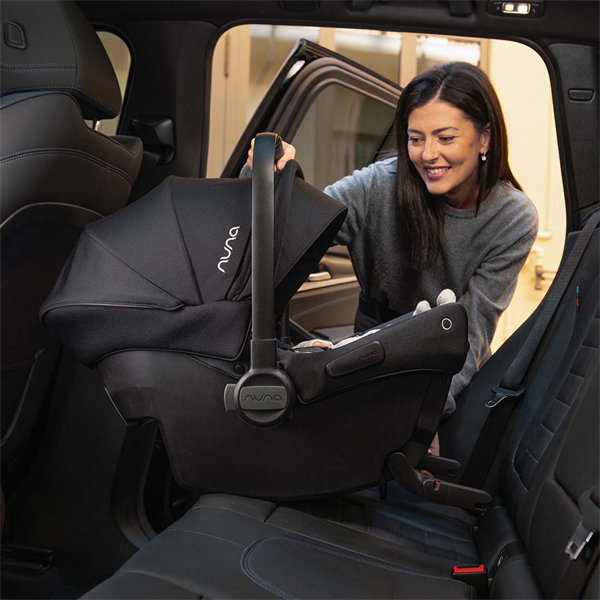 MIXX Next + PIPA urbn Travel System