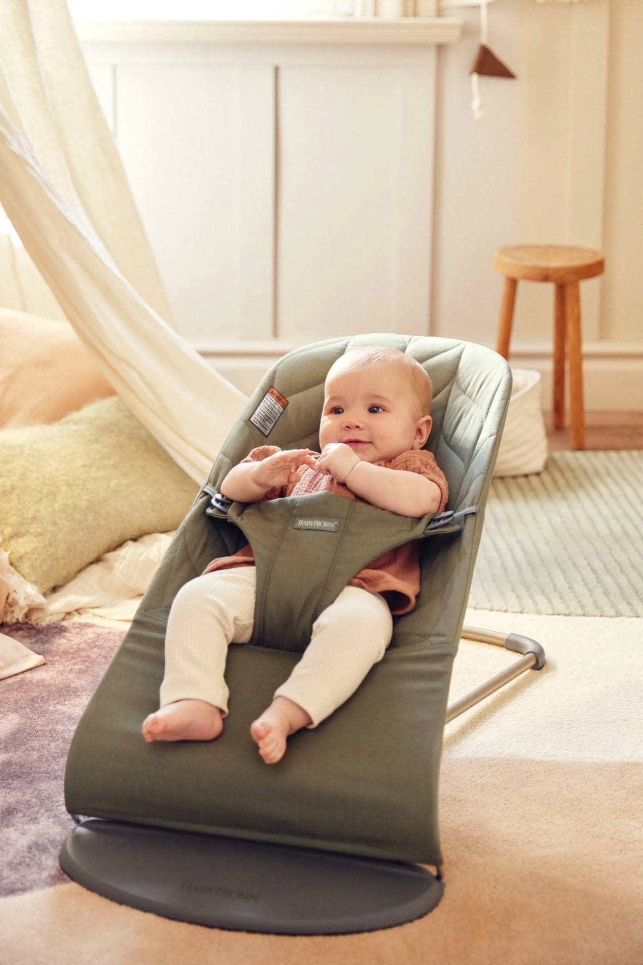 Baby Bjorn Bouncer Bliss - Woven Petal Quilt