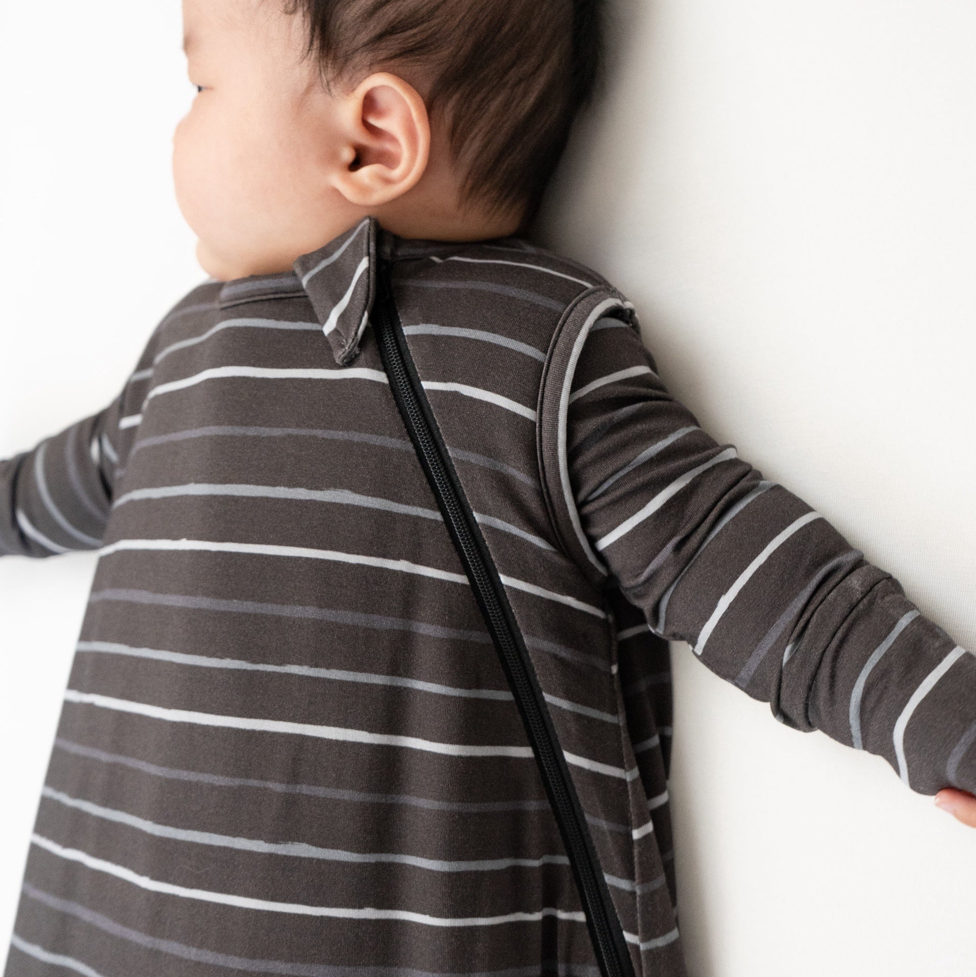 1.0 TOG Bamboo Sleep Sack - Charcoal Stripes