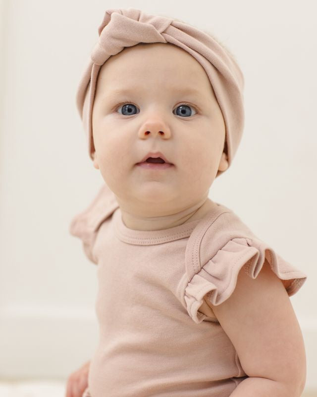 Quincy Mae Flutter Sleeve Bodysuit - Blush
