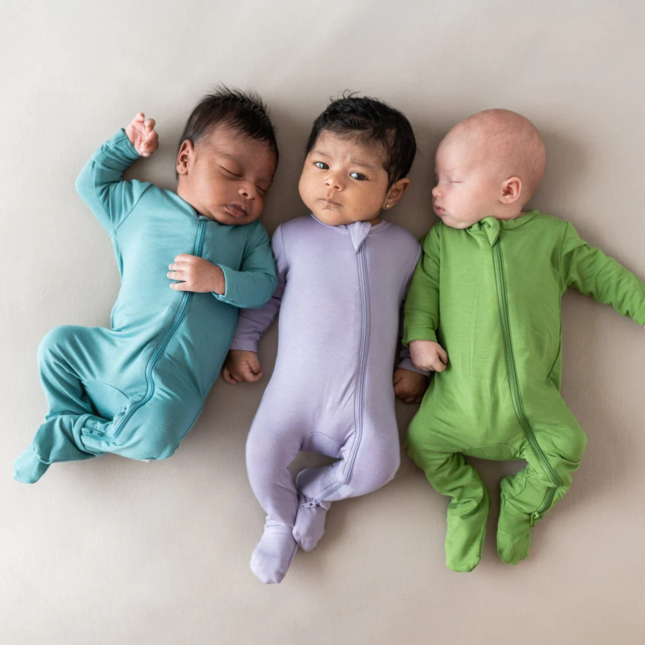 15 Gender Neutral Baby Clothes You'll Love - Active Baby Canadian